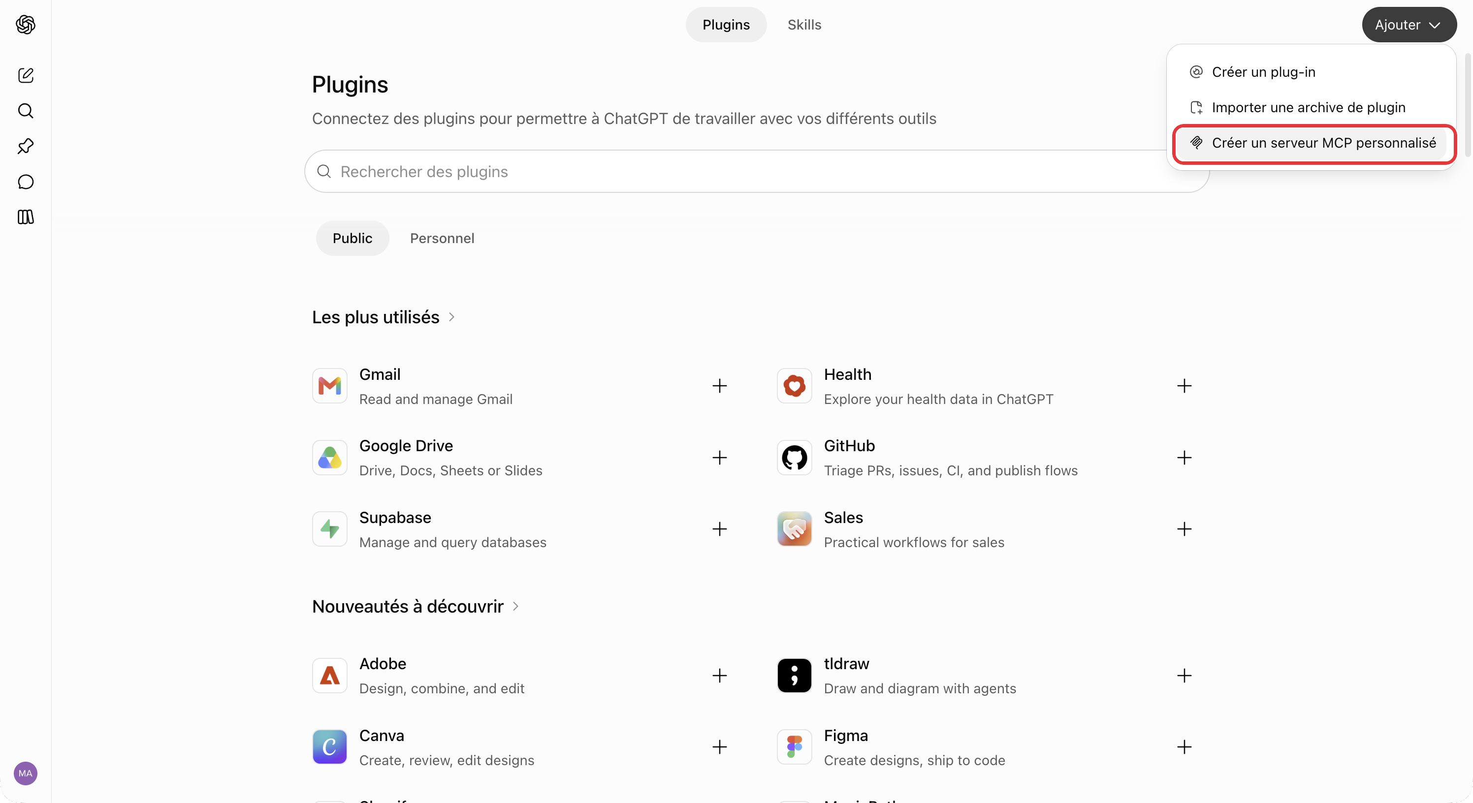 Catalogue des plugins de ChatGPT, menu Ajouter ouvert : l'entrée Créer un serveur MCP personnalisé est entourée en rouge.
