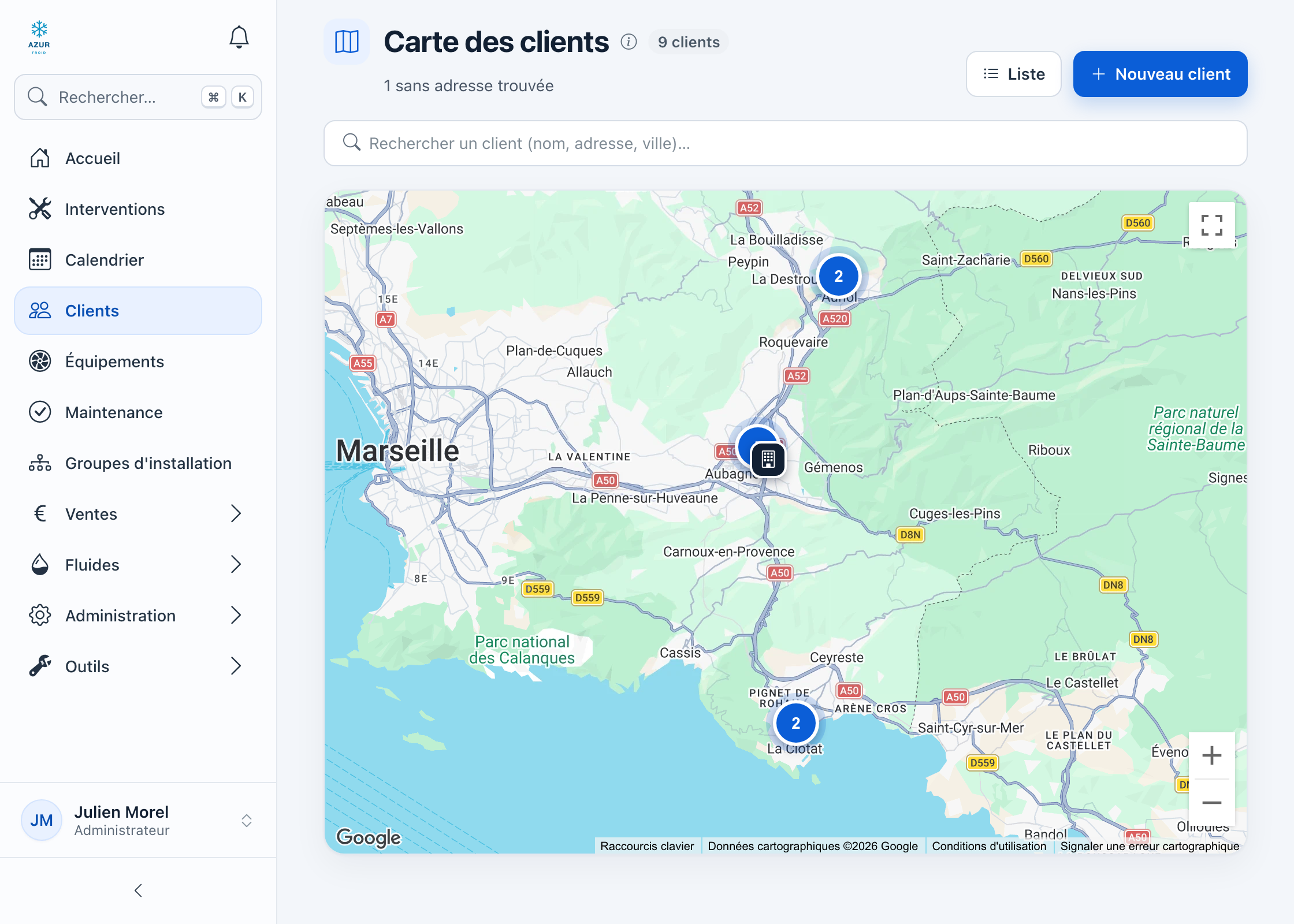 Carte des clients autour d'Aubagne : des repères regroupés par 2 à Auriol et La Ciotat, et l'icône du bureau à Aubagne.